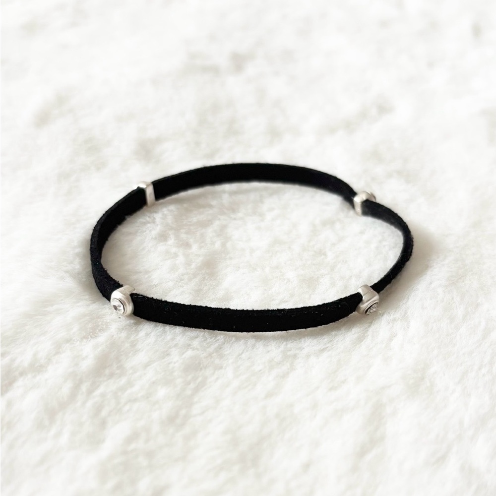 5/$15 🩷 MUST BUNDLE Marlyn Schiff Elegant Black and Silver Rhinestone Bracelet